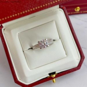 Anéis de banda de luxo feminino anel de diamante anéis de designer para mulheres de luxo prata esterlina anéis de noivado jóias de alta qualidade presentes z230629