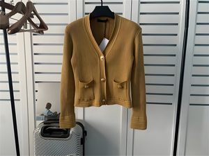 Mulher malha marrom listra cardigãs jaqueta moda designer de outono feminino Outwears jackets bal button bolsos saídas de roupas casuais de tricô casual