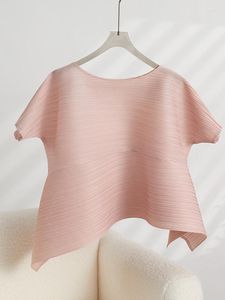 Camisetas Femininas Miyake Manga Curta Irregular Tipo Solto Moda Tops de Verão Feminino Plissado Cor Sólida Significativamente Fino Gola Redonda