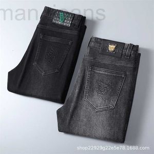 Designer de jeans masculino Jeans de luxo leves de alta qualidade para outono e inverno calças casuais grossas masculinas, calças quentes de negócios versáteis da versão coreana da moda XFVK