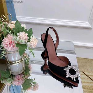 Sandalen 2022 Sandalen Damen Slipes Slides Waterfront braune Ledersandale Damen High Heels Herrenschuhe 36-41 mit orangefarbener Box und Staubbeutel Z230629