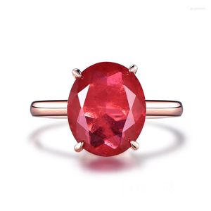 Anelli a grappolo TKJ Fascino Forma ovale Fortuna Pietra preziosa rossa Rubino in vero argento sterling 925 per regali di amicizia per le donne