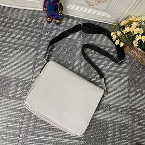 Designväska för män liten messenger väska totes cross body väska lyx handväska mode axel väska crossbody tote plånbok handväska klassiska hangbags för man axelväskor