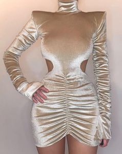 Lässige Kleider im Jahr 2023 Samt Langarm Ausschnitt Mini gerafftes, figurbetontes Kleid Skinny Woman Party Weihnachten Dres