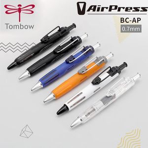 Pennor 1 Japanese Tombow Ballpoint Pen BCAP Air Pressure Oly Ballpoint Pen 0,7 mm Skrivande smidigt kontor och skolpapper