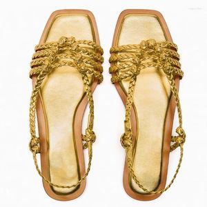 Sandalet 2023 Yaz Gladyatör Kadınlar Için Altın Dokuma Düz Bohem Stili Burnu açık Kadın Ayakkabı Üzerinde Kayma