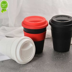 Caneca de viagem PP 400ML com tampa de silicone e manga antiderrapante reutilizável com isolamento térmico xícara de café para chá acessórios de cozinha de plástico