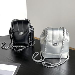 School Bags Womens Korea Autumn Winter Mini Chains Backpack Ladies Student Oil Wax Leather Shoulder Bag Black Silver Solid Rucksacks 230629