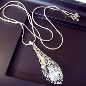 Pendant Necklaces Fashion Cutout Necklace For Women Ladies Wedding Long Choker Gifts Elegant Sliver Crystal Zircon Chain Jewelry