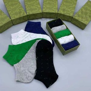 Men's Socks Designer Sock Alphabet Ankle Cotton Business Leisure Sports Trendy Boxed Comfortable OVJ5