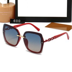 Hurtownia okularów przeciwsłonecznych Nowe spolaryzowana modna trend mody ROTURURE Mirror Travel Holiday Sun Sunglasses 600
