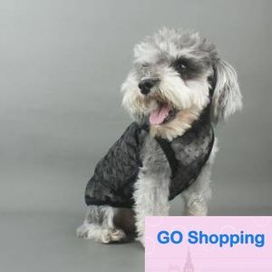 Novo vestuário para cães Black Mash Cool Dog Colete Completo Clássico Letra Moda Cachorrinho Coletes Verão Ao Ar Livre Bichon Schneider Vestuário