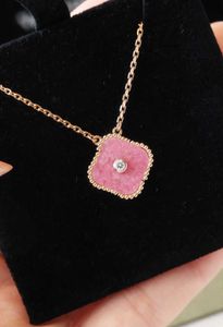 Fashion Classic necklace jewelry 4 Four Leaf Clover Charm pink colour withdiamonds Designer Jewelry Necklaces for Women Chirstmas Thanksgiving Day gifts