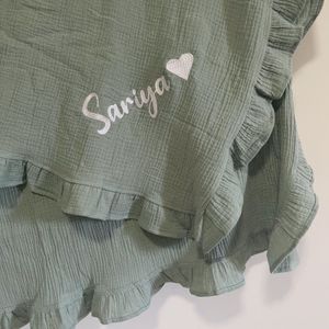 Dining Chairs Seats Ruffle Blanket Customize Baby Name Personalized Comforter Cotton Infant Swaddle Bath Towel 230628