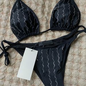 Feminino G Designers Biquínis Sexy Maiôs Conjuntos de Roupas de Banho de Verão Beachwear Halter Cintura Baixa Fatos de Banho Duas Peças Fatos de Banho