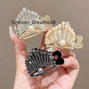 Nowy urok Barrette Pełny rhinestone Crown Metal Crab Claw Clip dla kobiet Dziewczyny Weddne Hair Akcesoria