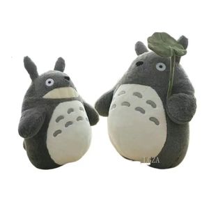 Plyschdockor totoro plysch leksak söt plysch katt japansk anime figur docka plysch totoro med lotus blad barn leksak födelsedag julklapp 230629