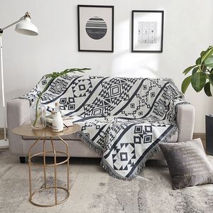 Blankets Multifunctional Blanket Beach Towel Mats 2 Side Print Outdoor Camping Tassels Throw for Beds Knitted Nordic Sofa Cover 230628