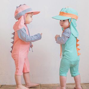 TwoPieces Baby Boys Girls Купальники с длинным рукавом Onepiece Kids AntiUV Купальники Солнцезащитная шляпа 3D Купальник с динозаврами Милый купальник 230628