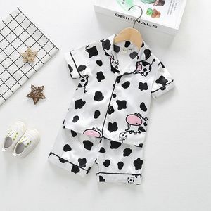 Pigiama Estate Bambini Cartoon Manica corta Pantaloncini 2pc Pigiama di seta in raso Set Ragazze Sleepwear Boy Loungewear Abbigliamento per il tempo libero Abbigliamento per la casa 230628