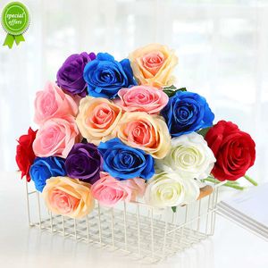 新しい6pcsシミュレートされた花柄のベルベットローズ人工花の装飾結婚式の備品人工花の装飾品バレンタインデーギフト