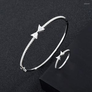 Halsbandörhängen Set Big Sale Lucky Sweet Bowknot Crystal Jewelry for Women Zircon Bangle Ring Girl Gift Zk30