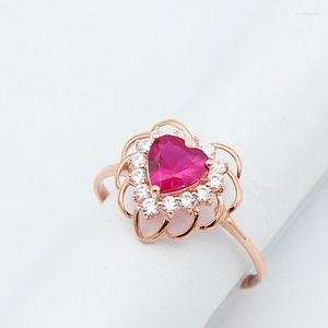 Klusterringar 585 Purple Gold 14K Rose Heart Ruby Engagement för kvinnor Justerbar utskärningsdesign Charm Luxury Wedding Jewelry