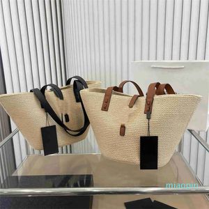 Bolsa de praia Bolsa de mão de grife para mulheres Saco de palha de compras Grande capacidade Moda Cem Moda Bolsas de ombro únicas Bolsas femininas