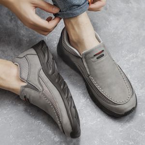 Botlar erkek spor ayakkabılar hafif soafers erkekler için rahat ayakkabılar üzerinde kayma rahat yürüyüş markası erkek iş ayakkabı sürüş ayakkabı