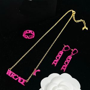 Candy Color Hollowing Out Letter Beauty Head Women Necklace Congring Ring Vintage Fashion Sweater Chain Designer Jewelry Gifts XMS12F06