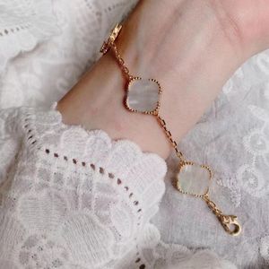 Fashion Classic 4 / Four Leaf Clover Charm Bracelets Bangle Chain 18K Gold Agate Shell الصدف من أجل WomenGirl مجوهرات عيد الأم النساء مصمم سوار