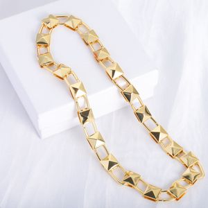 Neue Goldniet Halskette für Damen Herren Edelstahl Kette Mode Luxus Trendy Fairy V Schmuck Hochwertiger klassischer Halsreif