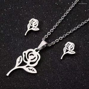 Chains Stainless Steel Hollow Rose Necklace For Woman Camellia Elegant Necklaces Chain Luxury Jewelry
