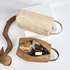 Сумки для хранения, сумка для макияжа с травяным плетением, многоцелевая женская сумка-органайзер для туалетных принадлежностей, легкая, большая вместимость для женщин, летние путешествия