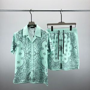 범죄 여름 패션 망 tracksuits 하와이 비치 바지 세트 디자이너 셔츠 인쇄 레저 셔츠 남자 슬림 맞는 이사회 짧은 소매 짧은 해변