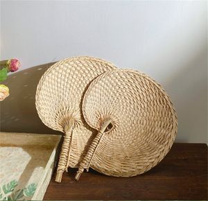 Ventiladores de mão feitos à mão decoração de rattan para casamento natural folha de palmeira tecido decoração de arte de parede para ornamentos de casa de fazenda jl1382