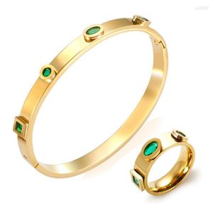 Halsband örhängen set zirkonia armband rostfritt stål smycken oval kvadrat smaragd kubisk grossistring öppen manschett
