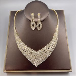 Charms Europe and America Women Jewelry Set Luxury Round Necklace Earring Bridal Wedding Accessories Wholesale 230629