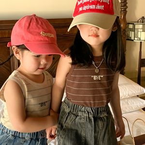 ベスト2023夏の子供ファッションストライプレタープリントプリント男の子の女の子のノースリーレスOネックアンダーウエストキッズ幼児服230630