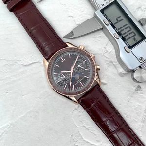 Nowe męskie zegarki luksusowy sportowy sport sporty kwarcowy zegarek 41 mm zegarki męskie marki marki męskie zegar mistrza designu zegarki wojskowe.