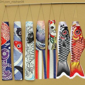 Bannerflaggor Bannerflaggor 70 cm Japanese Carp Spray Windsock Streamer Fish Koinobori Kite Cartoon Colorful Wind Sock 140cm 230412 Z230630