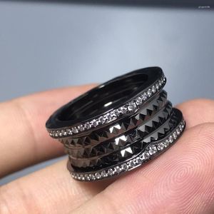 Cluster Ringe Zwei Reihen schwarzer Ausrüstung für Mode Persönlichkeit Romantische Hochzeit Geburtstag Schmuck Männer Frauen Geschenk Großhandel
