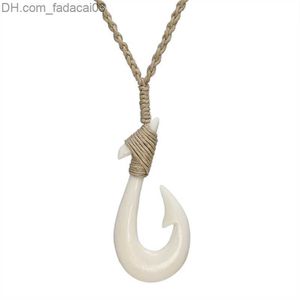 Pendant Necklaces Pendant Necklaces NGX002 Handmade Man Jewelry Zealand Maori Tribes Pendant Yak Bone Fish Hook Womens Hemp Rope 230630