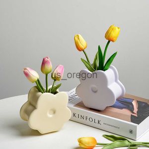 Vase Morandi Flower Vase Nordic Home Decor Ceramic Crafts Aesthetic Room Decoration Modern Decorative Vase Easter Decorations x0630