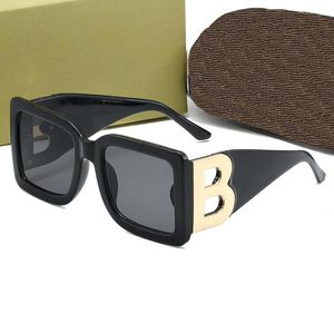 Designer Sunglass Shades Occhiali da sole classici alla moda con lettere Occhiali da sole progettati per ridurre l'abbagliamento 6 colori disponibili