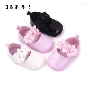 First Walkers Brand Infant Girl Crib Shoes Born Pink Flowers Footwear Toddler Smooth Leather Loafers Soft Sole Princess Flats Baby Item