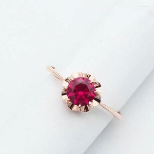 Cluster Rings In 585 Purple Gold 14K Rose Ruby Flower Live Ring per le donne Gioielli da sposa con fascino squisito Regalo per coppie