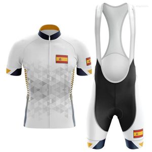 Racing sätter Hombre Verano Spanien Style Cycling Jersey Set Mens Bike Uniform Breattable Cyclist Clothing Bicycle Wear
