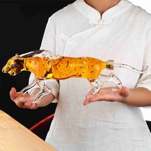 Wine Glasses Wine Glasses 750ml Whisky Decanter Bar Hand-Blown Display Bottle Leopard Design Liquor Dispenser for Household Dining Holiday Z230630