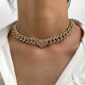 Strands Punk Iced Out Rhinestone 13mm Cuban Link Chain Necklace for Women Luxury Crystal Heart Rapper Choker Hip Hop Jewelry 230613